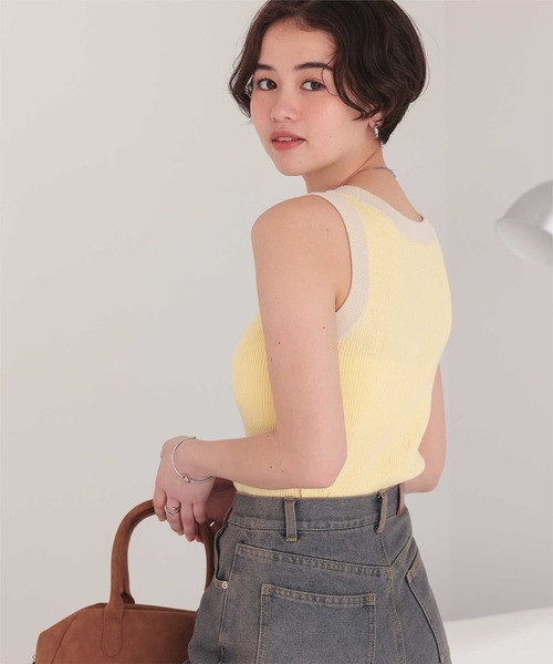 titivate（ティティベイト）の「配色リブニットタンクトップ（タンクトップ・レディース・ブラウン系その他2/ブラウン系その他/ブラック系その他/ホワイト系その他/ブルー系その他/イエロー系その他/グレー系その他/ホワイト系その他2/ブラック系その他2・L/M/S）」の16枚目の写真