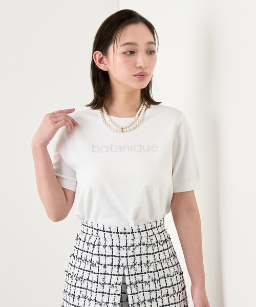 ANAYI(アナイ)の「BOTANIQUE ロゴ プルオーバー(ニット/セーター・レディース・オフホワイト/ネイビー・36/38)」の7枚目の写真