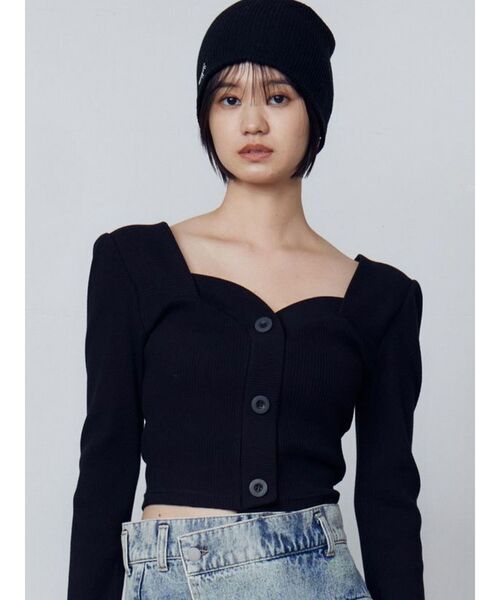 EMODA(エモダ)の「フロントボタンショートトップ(Tシャツ/カットソー・レディース・ホワイト/ブラック/ブルー・FREE)」の19枚目の写真