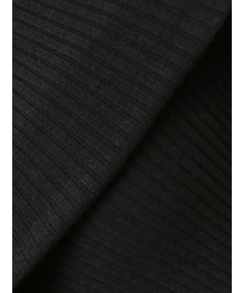 EMODA(エモダ)の「フロントボタンショートトップ(Tシャツ/カットソー・レディース・ホワイト/ブラック/ブルー・FREE)」の5枚目の写真