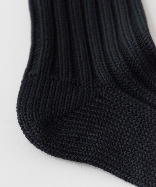 TAKAHIROMIYASHITATheSoloIst.（タカヒロミヤシタザソロイスト）の「TAKAHIROMIYASHITATheSoloIst./タカヒロミヤシタザソロイスト.×decka Quality socks/デカクオリティソックス middleweight ribbed mid socks. 靴下（ソックス/靴下・メンズ・ブラック/ホワイト・25-28）」の16枚目の写真