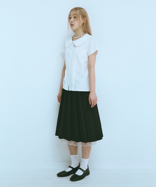 FEKETE ブラウス フリルラウンドカラーシャツ FEKETE ブラウス シャツ ROUND COLLAR FRILL SHIRT / ラウンド