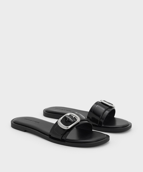 CHARLES & KEITH(チャールズ & キース)の「バックルストラップ スライドサンダル(サンダル・レディース・オフホワイト/ブラック系その他7・23cm/25.5cm/25cm/24.5cm/23.5cm/22.5cm)」の10枚目の写真
