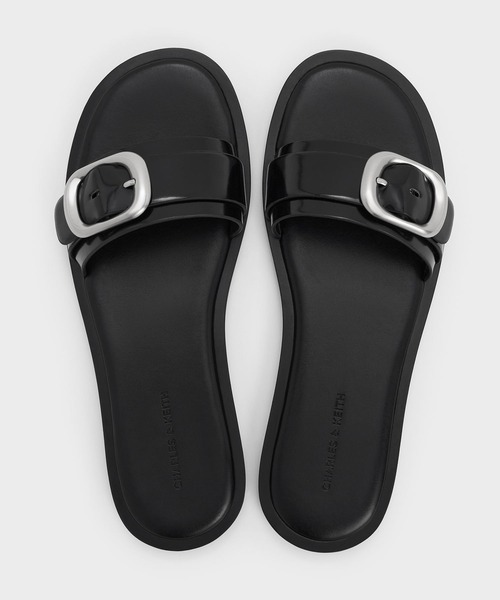 CHARLES & KEITH(チャールズ & キース)の「バックルストラップ スライドサンダル(サンダル・レディース・オフホワイト/ブラック系その他7・23cm/25.5cm/25cm/24.5cm/23.5cm/22.5cm)」の13枚目の写真