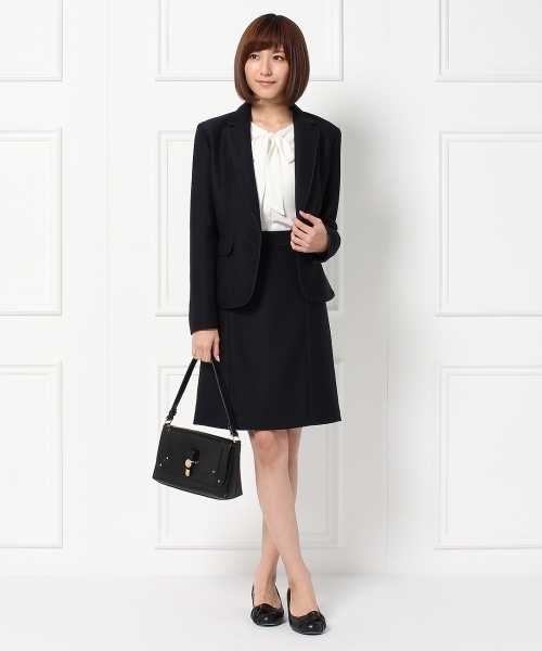 SHOO・LA・RUE(シューラルー)の「ストレッチドビー織りタイトスカート(スカート・レディース・ブラック/ブルー/ベージュ・03/01/04/02)」の10枚目の写真