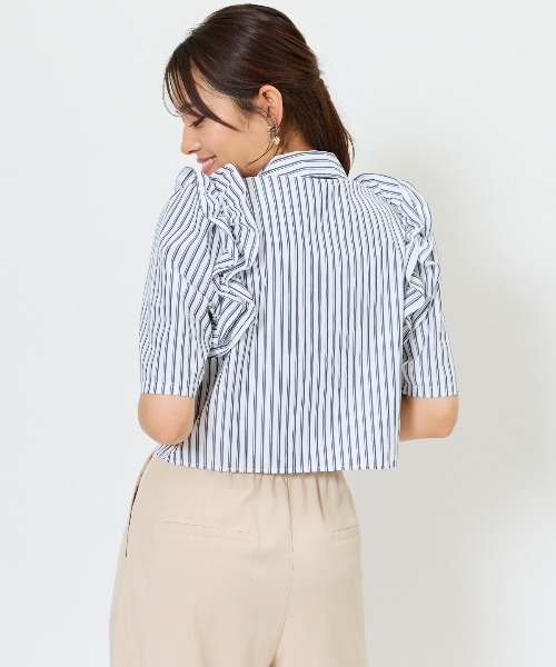 AND COUTURE(アンドクチュール)の「ビジュー付きストライプフリルシャツ(シャツ/ブラウス・レディース・ブルー系その他/パープル系その他/ホワイト系その他2/ネイビー/ホワイト系その他・FREE)」の15枚目の写真