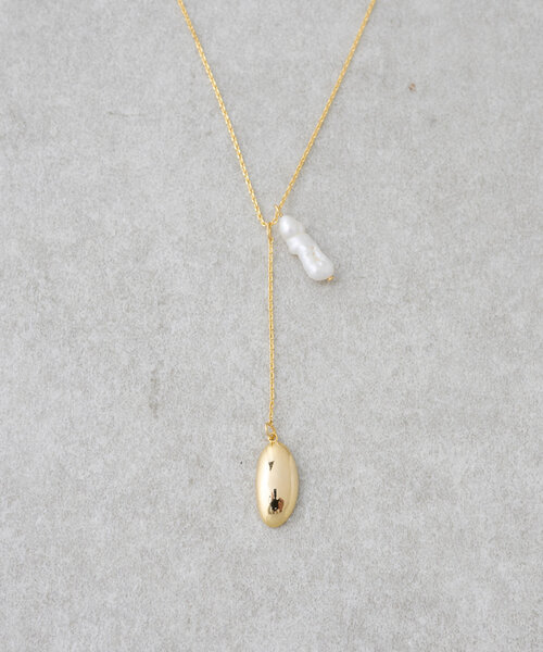 LIVETART（リヴェタート）の「パール×オーバルプレートネックレス（ネックレス・レディース・ゴールド・FREE）」の4枚目の写真