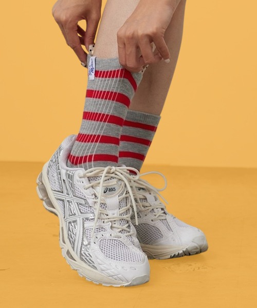 MILLER(ミラー)の「R.P.miller/ミラー マルチボーダーソックス 秋 秋服 2026年秋冬(ソックス/靴下・レディース・ホワイト系その他2/ホワイト系その他/ブルー/イエロー/ピンク/チャコール/ホワイト系その他3/ホワイト系その他4/グレー系/グリーン系/ブルー系/ブラック系1/ブルー系1/オレンジ系2/オレンジ系/オレンジ系1/グレー系1/ブラック系/ネイビー/レッド/ホワイト系その他5/ホワイト系その他6/グレー系2/グリーン系その他/レッド系その他/グリーン系その他2/ブラウン系その他・23-25)」の12枚目の写真