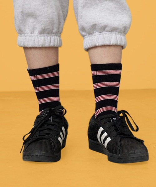 MILLER(ミラー)の「R.P.miller/ミラー マルチボーダーソックス 秋 秋服 2026年秋冬(ソックス/靴下・レディース・ホワイト系その他2/ホワイト系その他/ブルー/イエロー/ピンク/チャコール/ホワイト系その他3/ホワイト系その他4/グレー系/グリーン系/ブルー系/ブラック系1/ブルー系1/オレンジ系2/オレンジ系/オレンジ系1/グレー系1/ブラック系/ネイビー/レッド/ホワイト系その他5/ホワイト系その他6/グレー系2/グリーン系その他/レッド系その他/グリーン系その他2/ブラウン系その他・23-25)」の17枚目の写真
