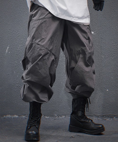 WESTSEA（ウエストシー）の「吉業重工 極太バルーンシルエット ミリタリーカーゴパンツ（カーゴパンツ・メンズ・ブラック/グレー・M/L/XL）」の7枚目の写真