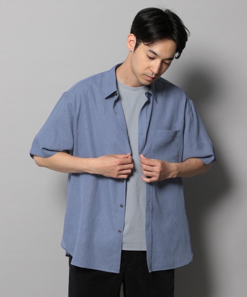 BAYFLOW(ベイフロー)の「【軽量・速乾】シアー半袖シャツ(シャツ/ブラウス・メンズ・ベージュ/ライトブルー/チャコールグレー・MEDIUM/LARGE)」の3枚目の写真