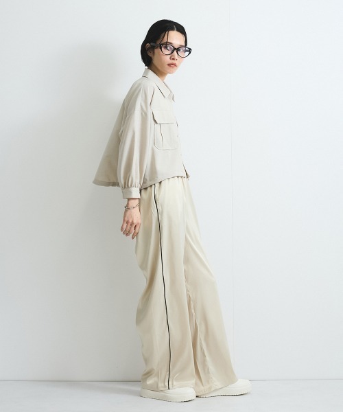 VICKY（ビッキー）の「サテンサイドラインパンツ≪手洗い可能≫（その他パンツ・レディース・オフホワイト/ブラック・M）」の8枚目の写真