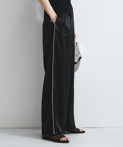VICKY（ビッキー）の「サテンサイドラインパンツ≪手洗い可能≫（その他パンツ・レディース・オフホワイト/ブラック・M）」の13枚目の写真