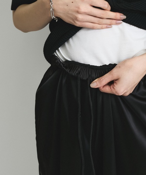 VICKY（ビッキー）の「サテンサイドラインパンツ≪手洗い可能≫（その他パンツ・レディース・オフホワイト/ブラック・M）」の15枚目の写真
