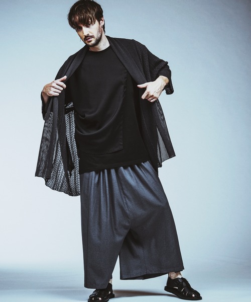 NO ID.（ノーアイディ）の「【NO ID.】Gather Baggy Drape Trousers / ギャザー バギー ドレープ トラウザーズ（その他パンツ・メンズ・グレー/ブラック・1/2）」の6枚目の写真