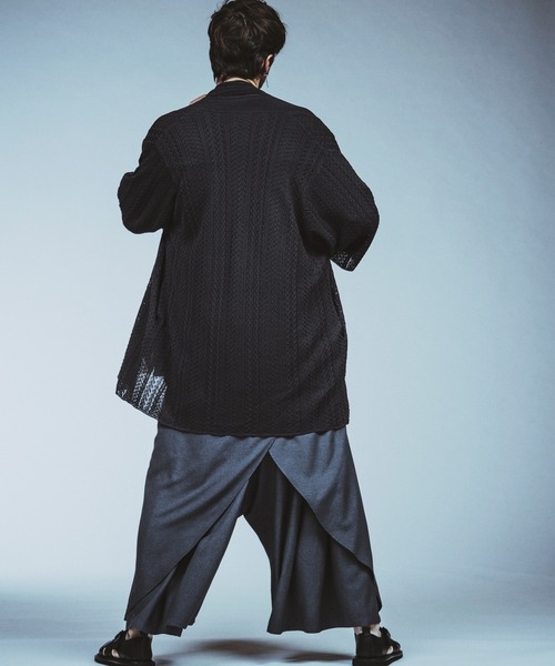 NO ID.（ノーアイディ）の「【NO ID.】Gather Baggy Drape Trousers / ギャザー バギー ドレープ トラウザーズ（その他パンツ・メンズ・グレー/ブラック・1/2）」の7枚目の写真
