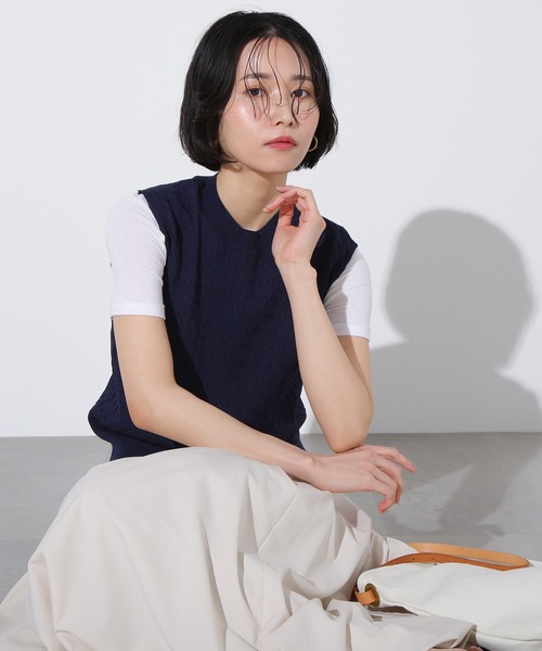 N.(N. Natural Beauty Basic)(エヌエヌナチュラルビューティーベーシック)の「ケーブルニットベスト(ベスト・レディース・ピンク/オフホワイト/ネイビー・MEDIUM)」の3枚目の写真