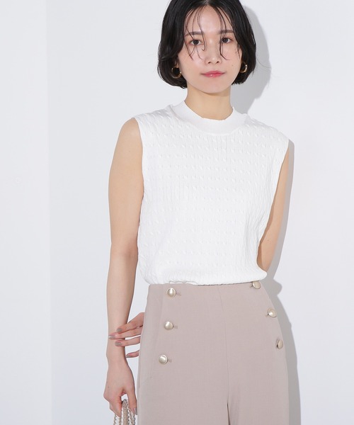 N.(N. Natural Beauty Basic)(エヌエヌナチュラルビューティーベーシック)の「ケーブルニットベスト(ベスト・レディース・ピンク/オフホワイト/ネイビー・MEDIUM)」の11枚目の写真