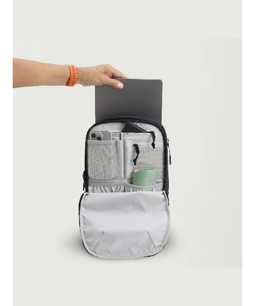 WEXLEY(ウェクスレイ)の「KYLE / 10L Mini Business Pack Cordura Series(ビジネスバッグ・メンズ・ブラック・ONE SIZE)」の20枚目の写真