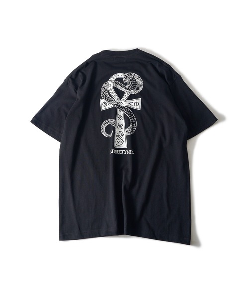 Subciety(サブサエティ)の「Ank tee(Tシャツ/カットソー・メンズ・ブラック×ゴールド/ブラック×ホワイト/ホワイト・XX-LARGE/X-LARGE/LARGE/MEDIUM/SMALL)」の6枚目の写真