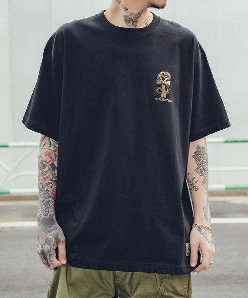 Subciety(サブサエティ)の「Ank tee(Tシャツ/カットソー・メンズ・ブラック×ゴールド/ブラック×ホワイト/ホワイト・XX-LARGE/X-LARGE/LARGE/MEDIUM/SMALL)」の10枚目の写真