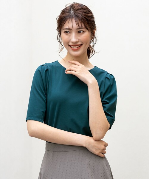 ANY SIS(エニィスィス)の「ハイストレッチスムースタックスリーブ カットソー(Tシャツ/カットソー・レディース・ダークグリーン系/ダークブラウン系/ネイビー系/ワイン系/アイボリー系/イエロー系・0)」の3枚目の写真