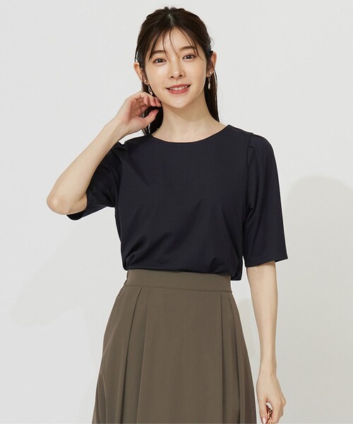 ANY SIS(エニィスィス)の「ハイストレッチスムースタックスリーブ カットソー(Tシャツ/カットソー・レディース・ダークグリーン系/ダークブラウン系/ネイビー系/ワイン系/アイボリー系/イエロー系・0)」の4枚目の写真