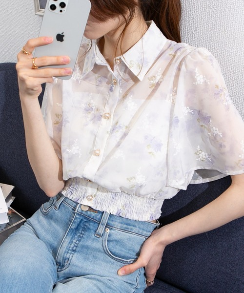 pumpkin port（パンプキンポート）の「シアー花柄 ゴールドボタン フレア袖クロップドブラウス（シャツ/ブラウス・レディース・ラベンダー/ピンク/ブルー/ベージュ/グリーン・M/L）」の12枚目の写真