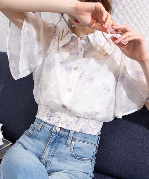 pumpkin port（パンプキンポート）の「シアー花柄 ゴールドボタン フレア袖クロップドブラウス（シャツ/ブラウス・レディース・ラベンダー/ピンク/ブルー/ベージュ/グリーン・M/L）」の13枚目の写真