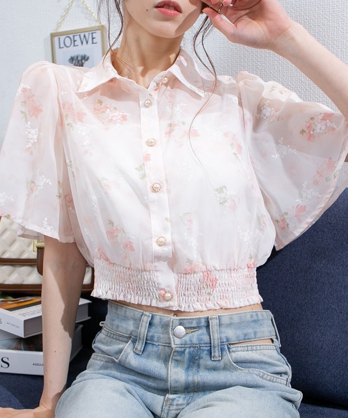 pumpkin port（パンプキンポート）の「シアー花柄 ゴールドボタン フレア袖クロップドブラウス（シャツ/ブラウス・レディース・ラベンダー/ピンク/ブルー/ベージュ/グリーン・M/L）」の19枚目の写真