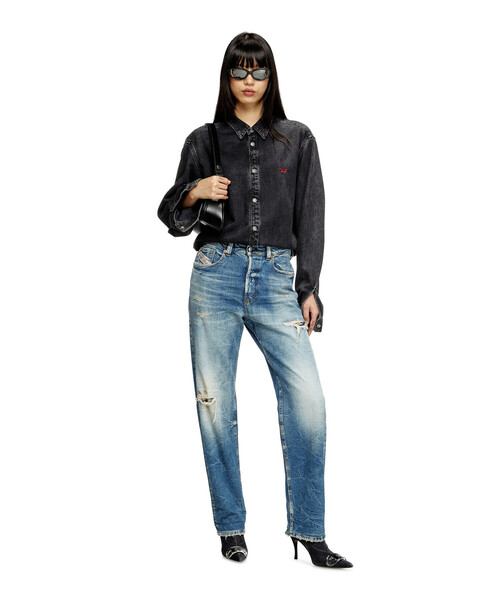 DIESEL(ディーゼル)の「ウィメンズ デニムパンツ REGULAR 1988 D-ARK L.30(デニムパンツ・レディース・インディゴブルー・28inch/23inch/25inch/24inch/27inch/26inch/29inch/30inch)」の2枚目の写真