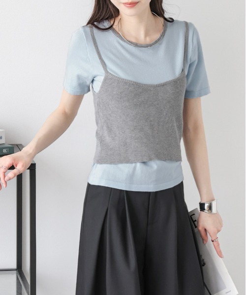 AMELY(エミリー)の「サマーニットTシャツ&ビスチェセット(アンサンブル・レディース・グレー/ブルー/ホワイト/ピンク・フリー)」の4枚目の写真