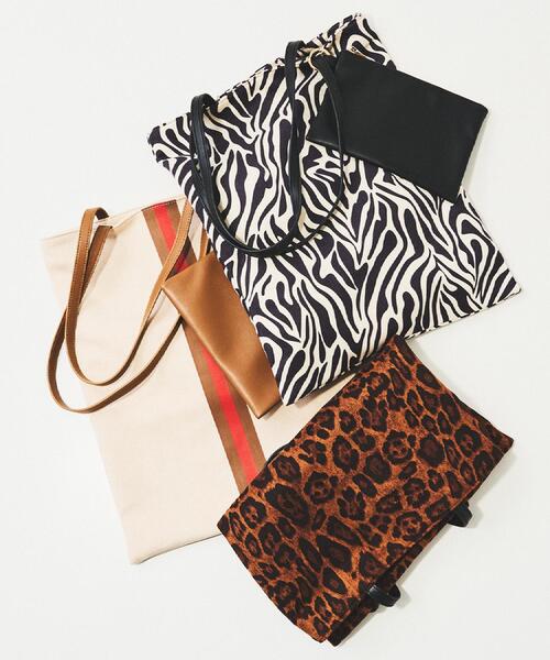 UNTITLED（アンタイトル）の「【選べる3柄】フラットトートバッグ（トートバッグ・レディース・ブラック系/ホワイト系7/ダークブラウン系・99）」の7枚目の写真