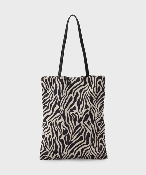 UNTITLED（アンタイトル）の「【選べる3柄】フラットトートバッグ（トートバッグ・レディース・ブラック系/ホワイト系7/ダークブラウン系・99）」の11枚目の写真