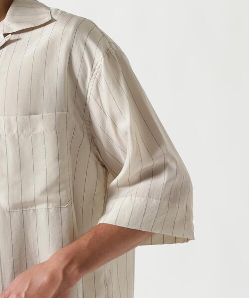 Toironier(トワロニエ)の「Toironier/トワロニエ/Open-Collar Shirt(シャツ/ブラウス・メンズ・ベージュ/チャコールグレー・F)」の9枚目の写真