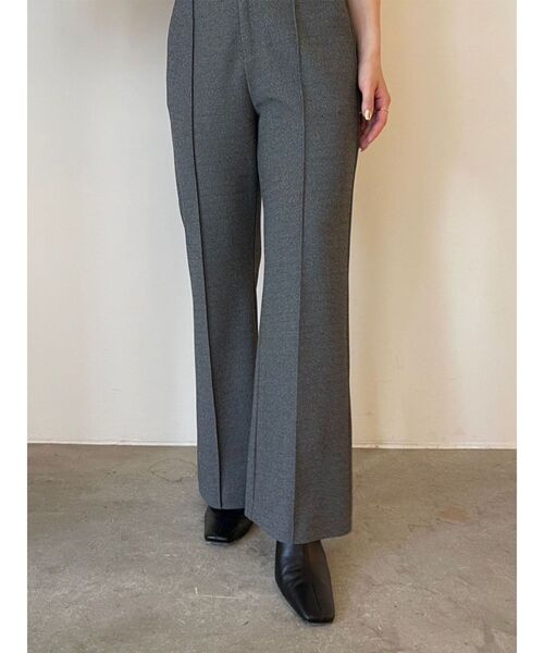 LAGUNAMOON（ラグナムーン）の「ストレッチジャージーセミフレアパンツ（その他パンツ・レディース・ダークブラウン/チャコールグレー・SMALL/MEDIUM）」の7枚目の写真