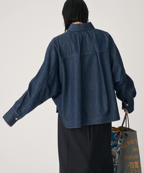 VERMEIL par iena(ヴェルメイユパーイエナ)の「デニムフォルムシャツ(シャツ/ブラウス・レディース・ブルー系その他・FREE)」の4枚目の写真