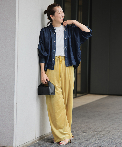 VERMEIL par iena(ヴェルメイユパーイエナ)の「デニムフォルムシャツ(シャツ/ブラウス・レディース・ブルー系その他・FREE)」の13枚目の写真