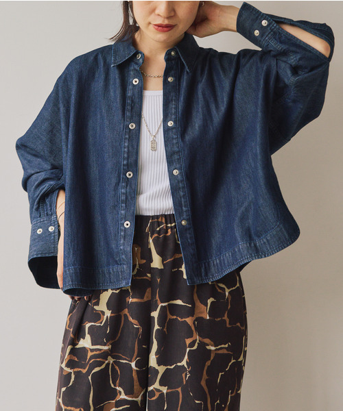 VERMEIL par iena(ヴェルメイユパーイエナ)の「デニムフォルムシャツ(シャツ/ブラウス・レディース・ブルー系その他・FREE)」の15枚目の写真
