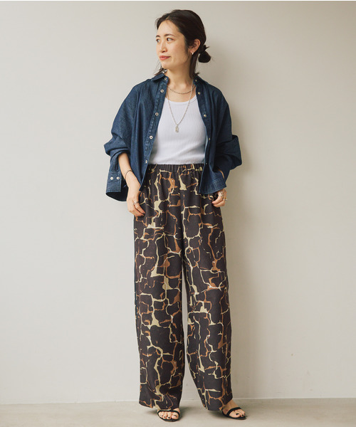 VERMEIL par iena(ヴェルメイユパーイエナ)の「デニムフォルムシャツ(シャツ/ブラウス・レディース・ブルー系その他・FREE)」の18枚目の写真