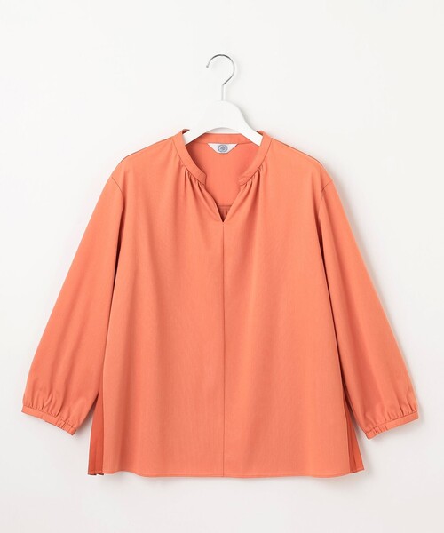 J.PRESS Ladies(J.プレス レディス)の「コンパクトトリコット バックプリーツ カットソー(Tシャツ/カットソー・レディース・ブルー系/ベージュ系/オレンジ系/ダークブラウン系・SMALL)」の18枚目の写真