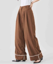 裾配色パイピング タックワイドパンツ