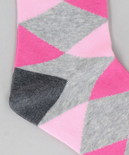 β MEN（ベータメン）の「ダイヤ柄 クルーソックス（ソックス/靴下・メンズ・ネイビー/ライトグレー/チャコールグレー/ブラック・27.0cm）」の6枚目の写真