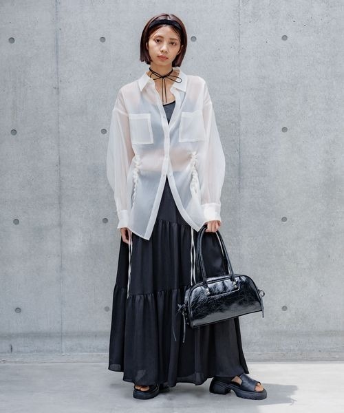 PAGEBOY(ページボーイ)の「ドロストシャーリングシアーシャツ(シャツ/ブラウス・レディース・ブラック/グレー系その他/オフホワイト/レッド・FREE)」の5枚目の写真
