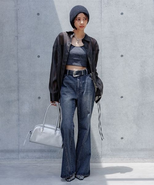 PAGEBOY(ページボーイ)の「ドロストシャーリングシアーシャツ(シャツ/ブラウス・レディース・ブラック/グレー系その他/オフホワイト/レッド・FREE)」の13枚目の写真