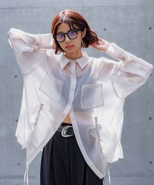 PAGEBOY(ページボーイ)の「ドロストシャーリングシアーシャツ(シャツ/ブラウス・レディース・ブラック/グレー系その他/オフホワイト/レッド・FREE)」の22枚目の写真
