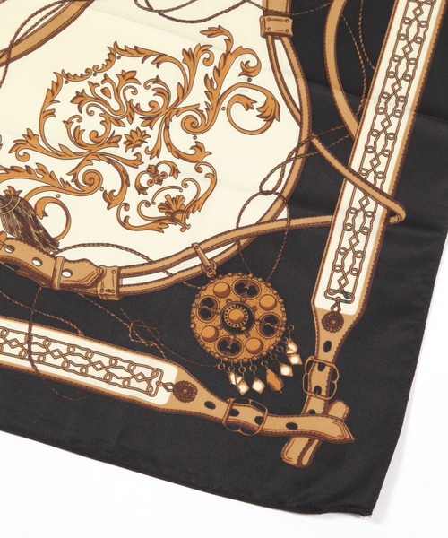 BAYFLOW（ベイフロー）の「90×90 大判スカーフ（バンダナ/スカーフ・レディース・ブラック/ピンク・FREE）」の17枚目の写真