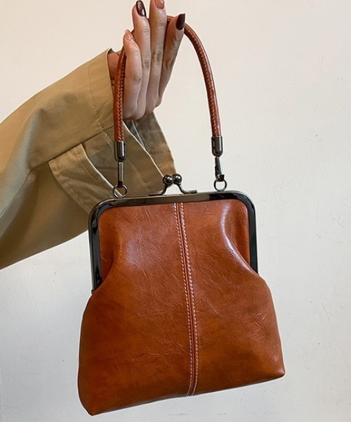 Per sist ence（パーシエンス）の「がま口フェイクレザー2WAYバッグ（ショルダーバッグ・レディース・ブラック/ブラウン・ONE SIZE）」の11枚目の写真