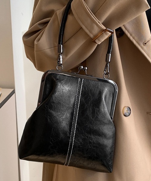 Per sist ence（パーシエンス）の「がま口フェイクレザー2WAYバッグ（ショルダーバッグ・レディース・ブラック/ブラウン・ONE SIZE）」の22枚目の写真