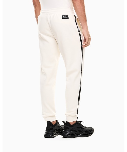 EMPORIO ARMANI EA7(エンポリオアルマーニイーエーセブン)の「【エンポリオ アルマーニ EA7】Logo Series ジョガーパンツ コットン混紡(スウェットパンツ・メンズ・レッド/ブラック/オフホワイト・X-SMALL/X-LARGE/SMALL/MEDIUM/LARGE)」の9枚目の写真